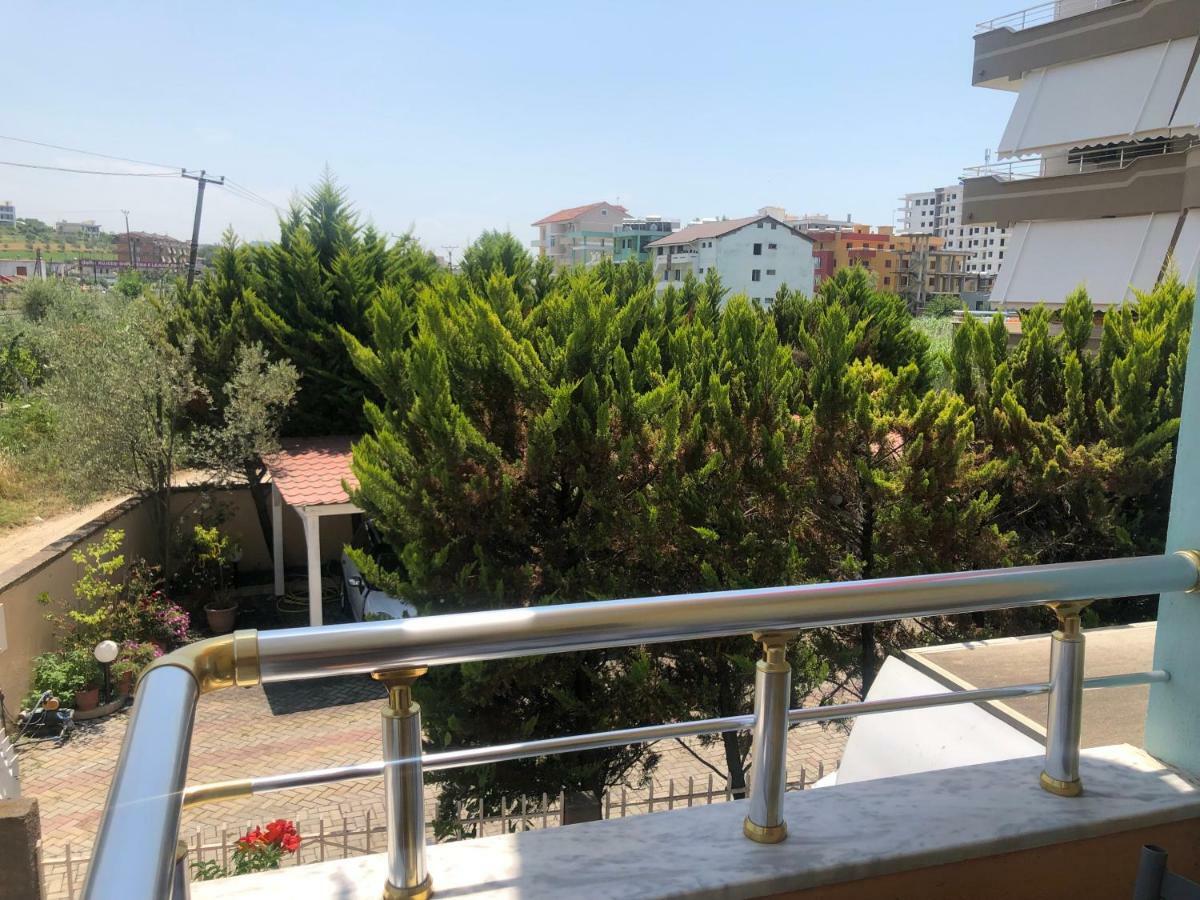 Guest House Murati Durrës Eksteriør bilde